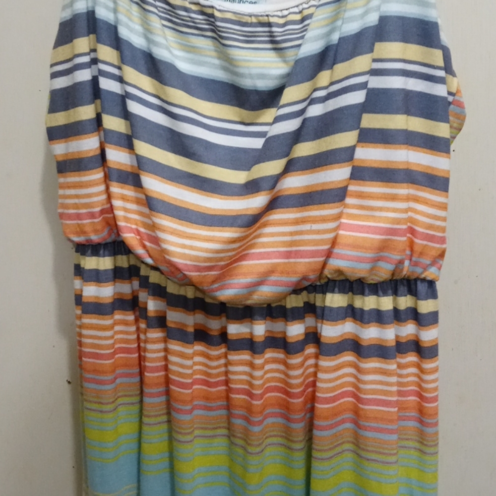 summer Dress - Picture 3 of 3